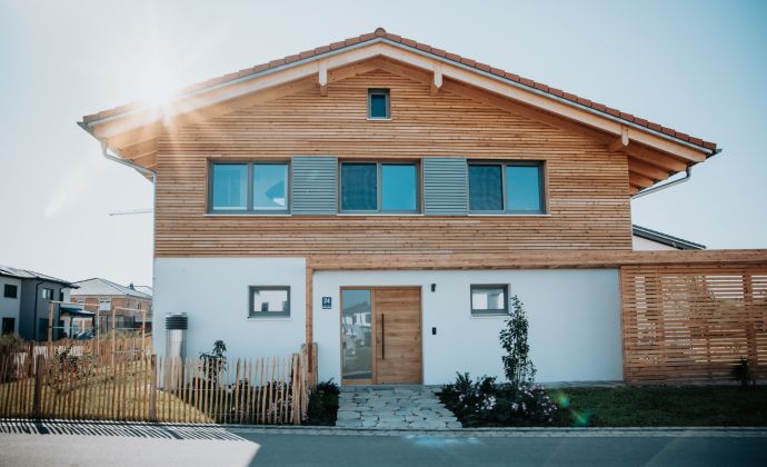 Wohnhaus mit Sichtholzwänden